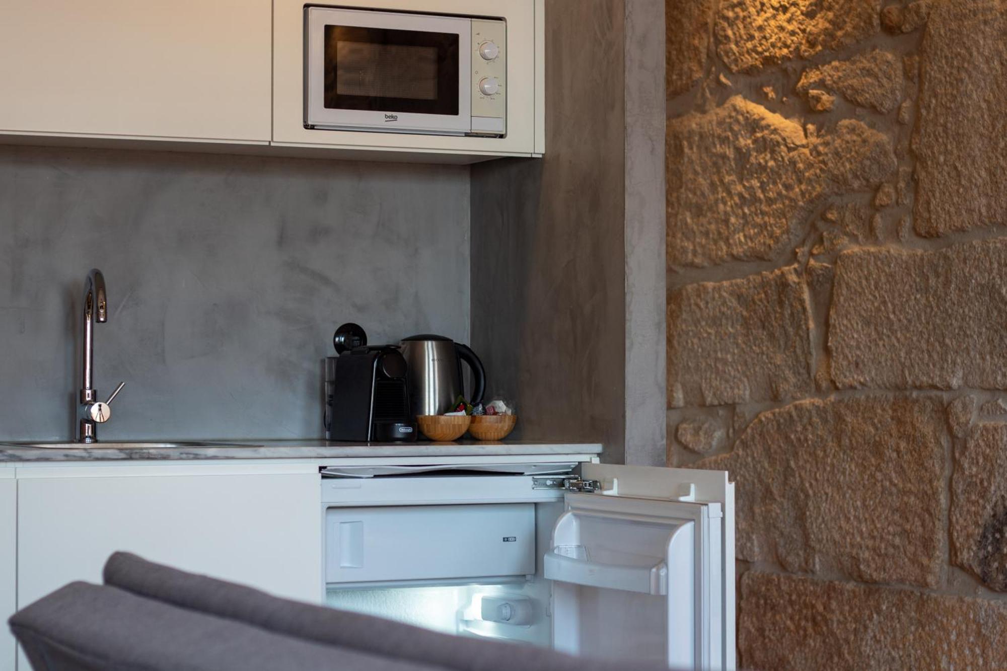Lovelystay - Dirk Apartment - Almada 4º F Πόρτο Εξωτερικό φωτογραφία