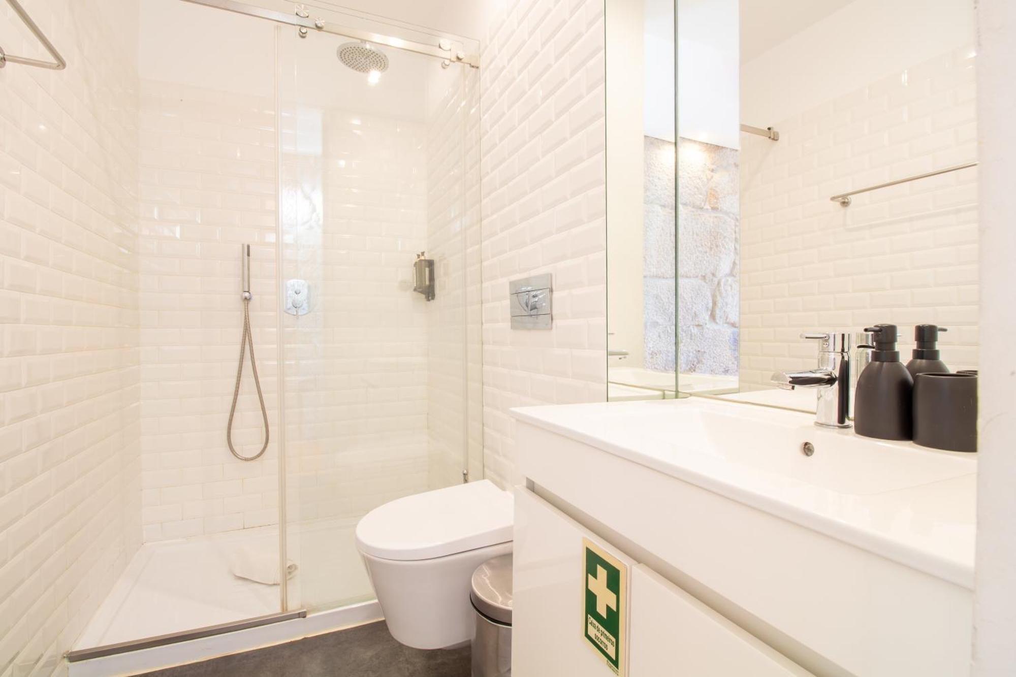 Lovelystay - Dirk Apartment - Almada 4º F Πόρτο Εξωτερικό φωτογραφία